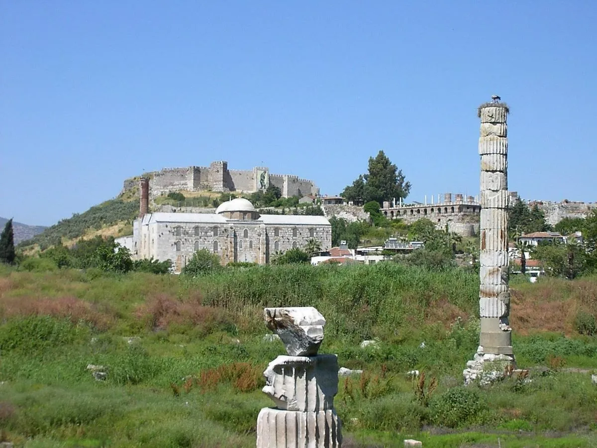 Artemis