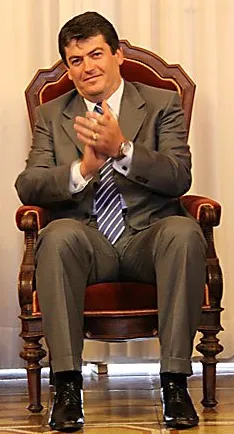Bamir Topi