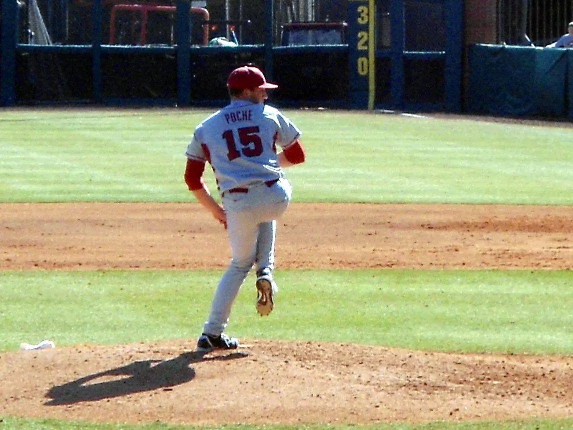 Colin Poche
