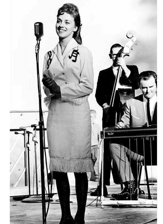Connie Smith