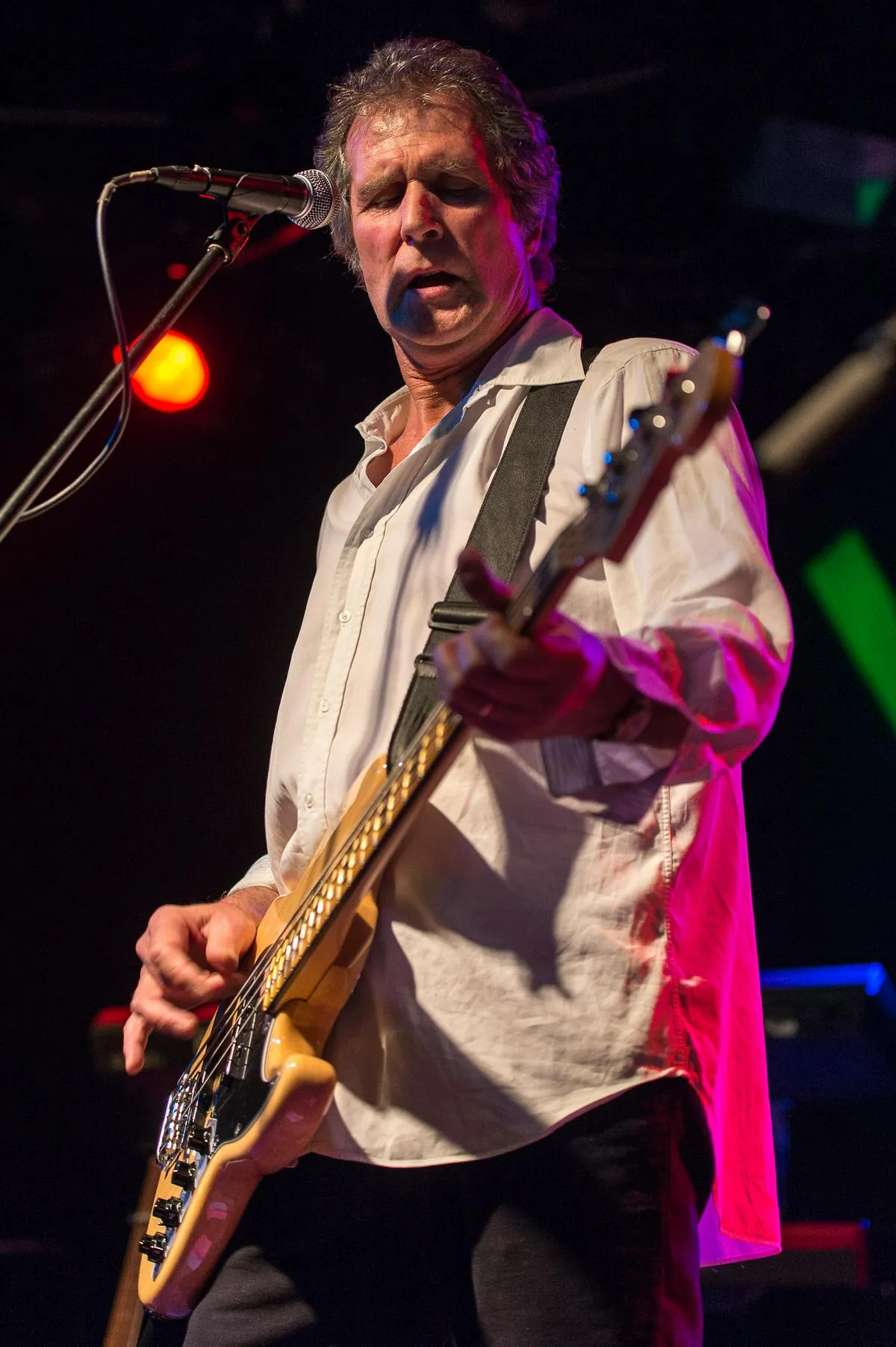 Dire Straits