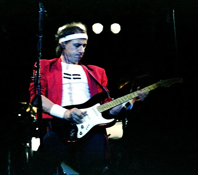 Dire Straits