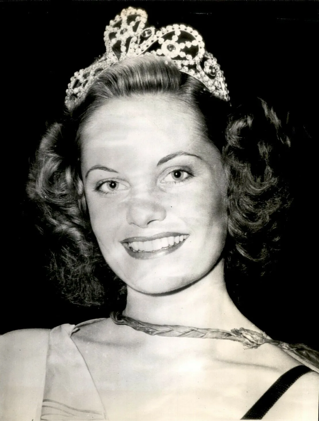 Donna Cherry