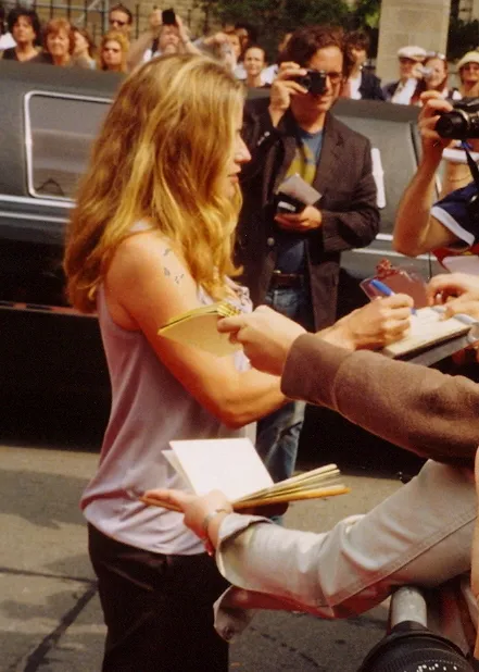 Elisabeth Shue