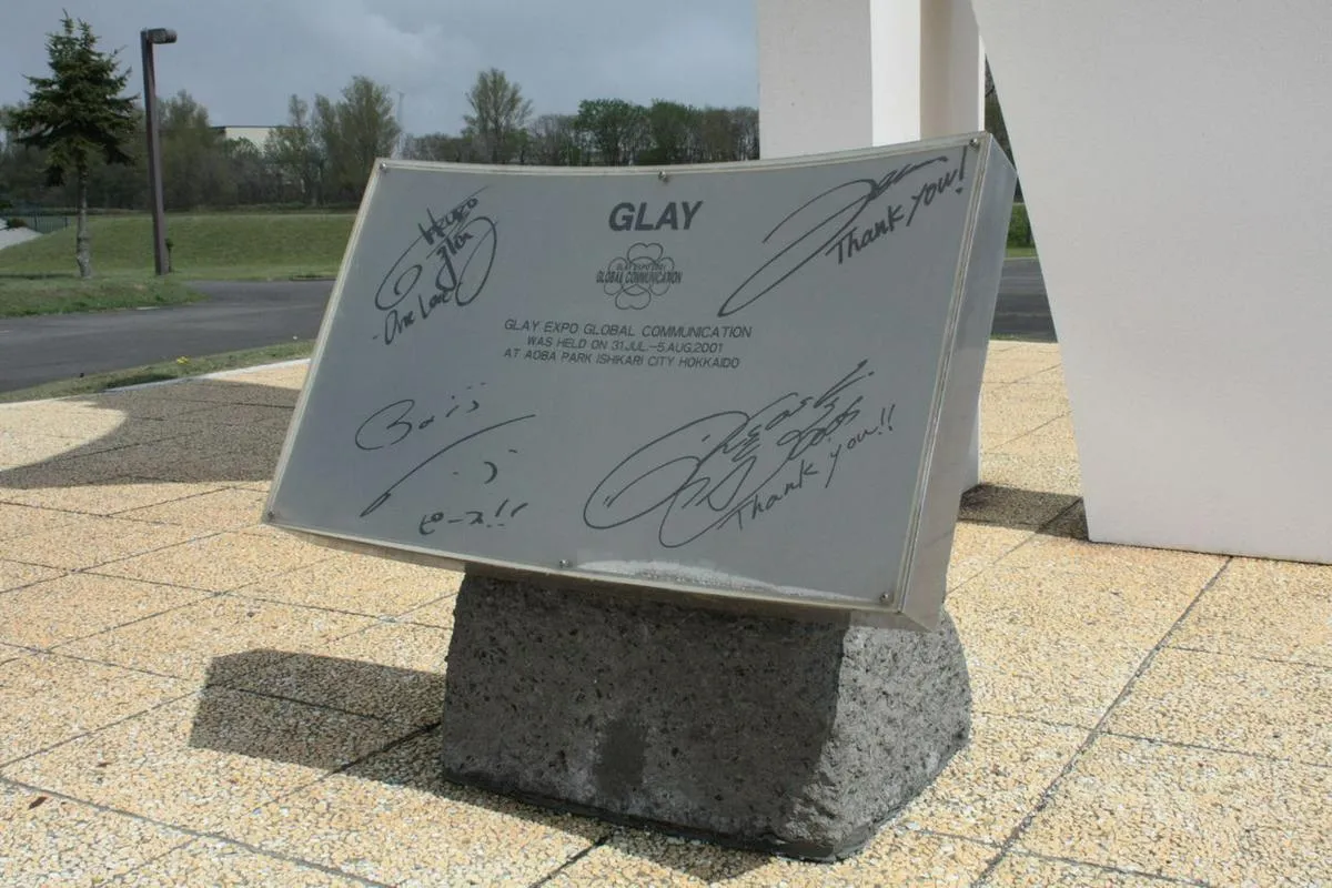 Glay