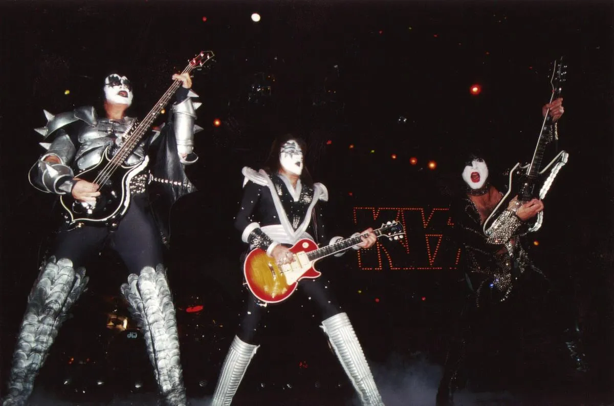 Kiss