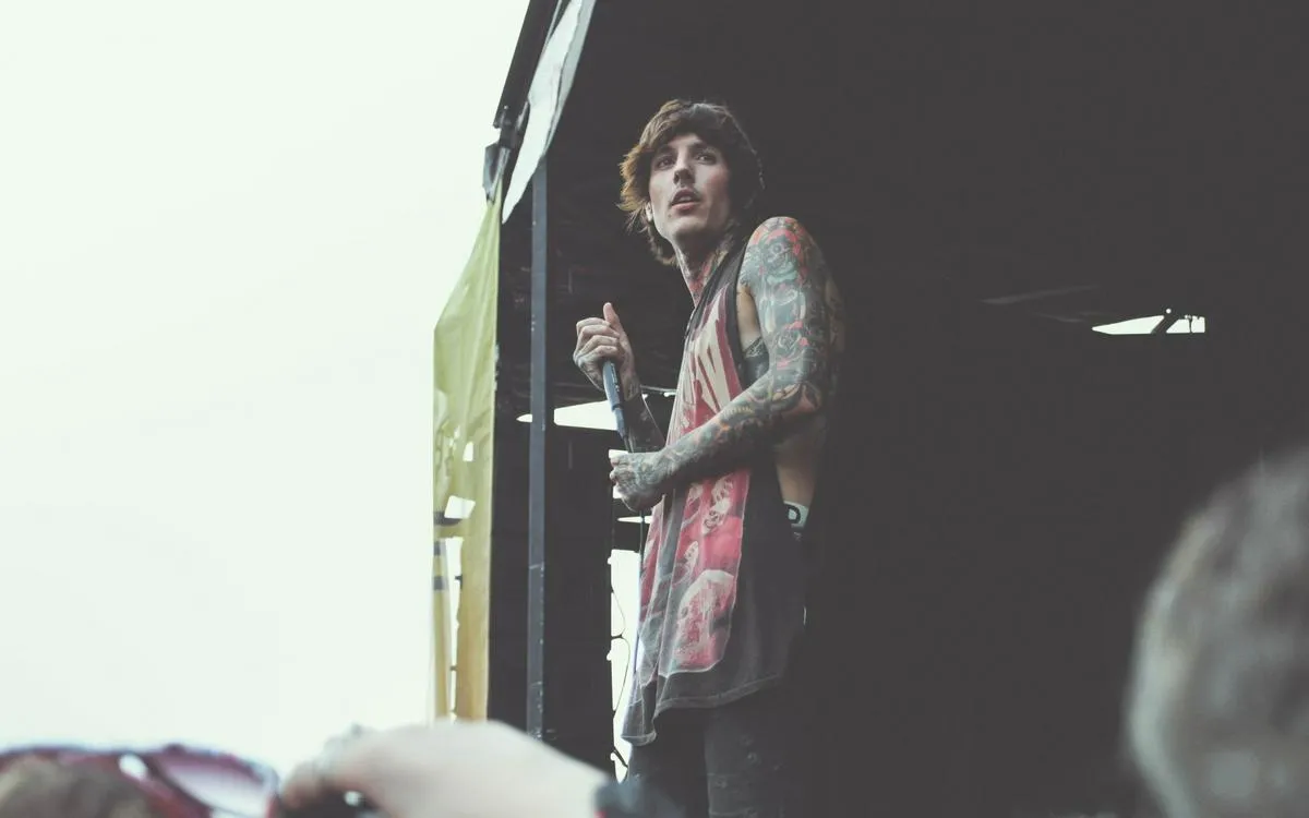 Oliver Sykes
