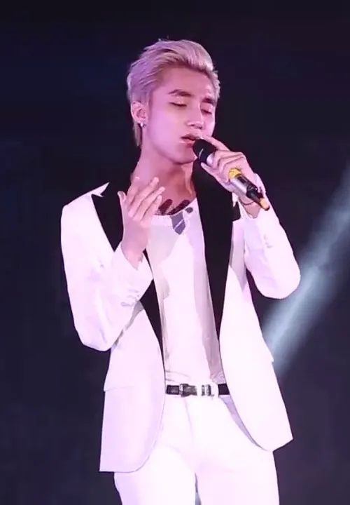 Sơn Tùng M-TP
