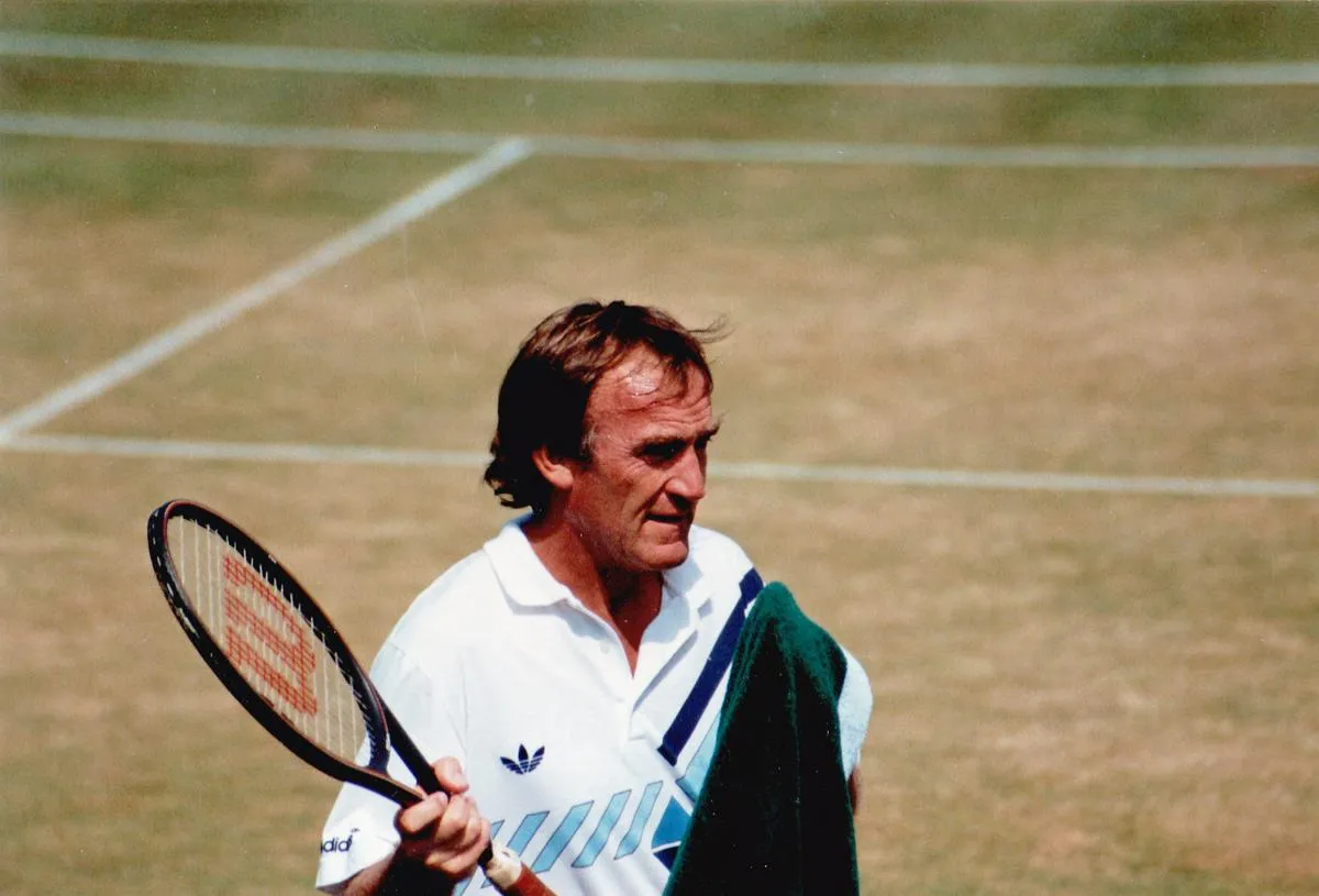 Tony Roche