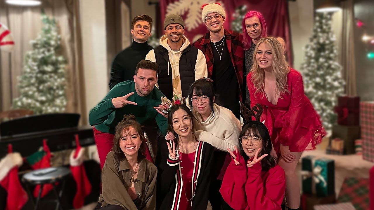 A Very QT Christmas 2021