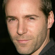 Alessandro Nivola