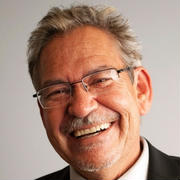 Benjamin Alire Sáenz