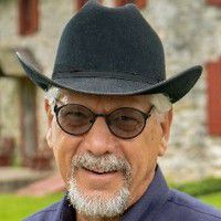 Elam Stoltzfus