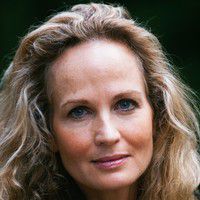 Elizabeth Turk