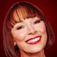 Karen Akers