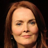 Laura Innes