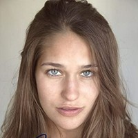 Lola Kirke