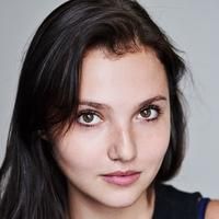 Mia Mckenna-Bruce
