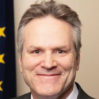 Mike J. Dunleavy