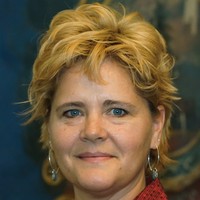 Sarah Copeland-Hanzas