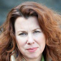 Siobhan Fallon Hogan