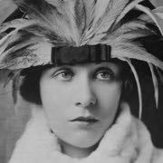Virginia Valli